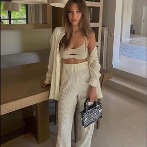 Influencer most loved 2 piece set.